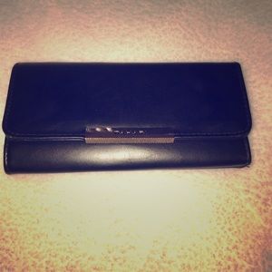 Tahari black wallet